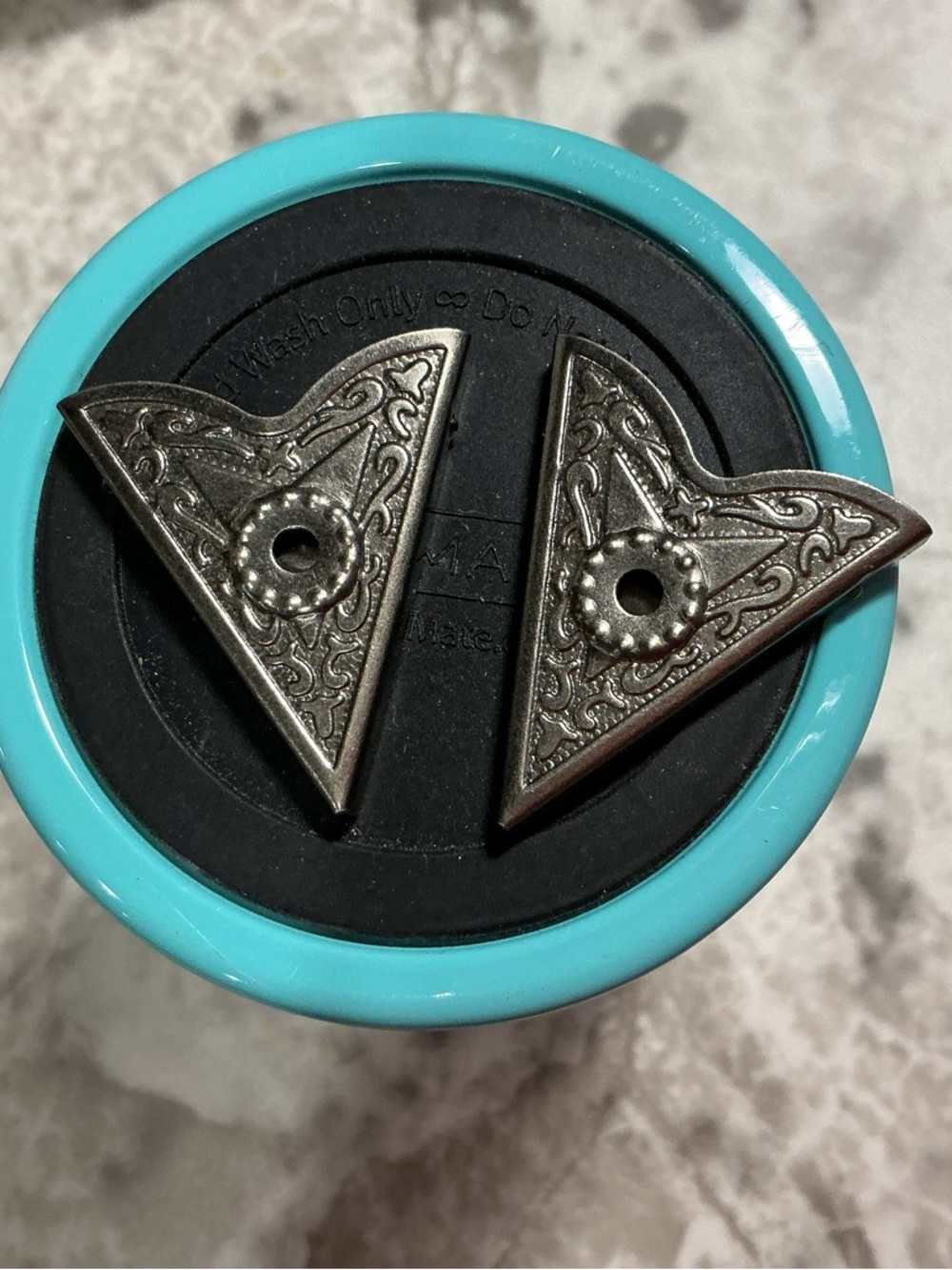 Silver Tone collar tips